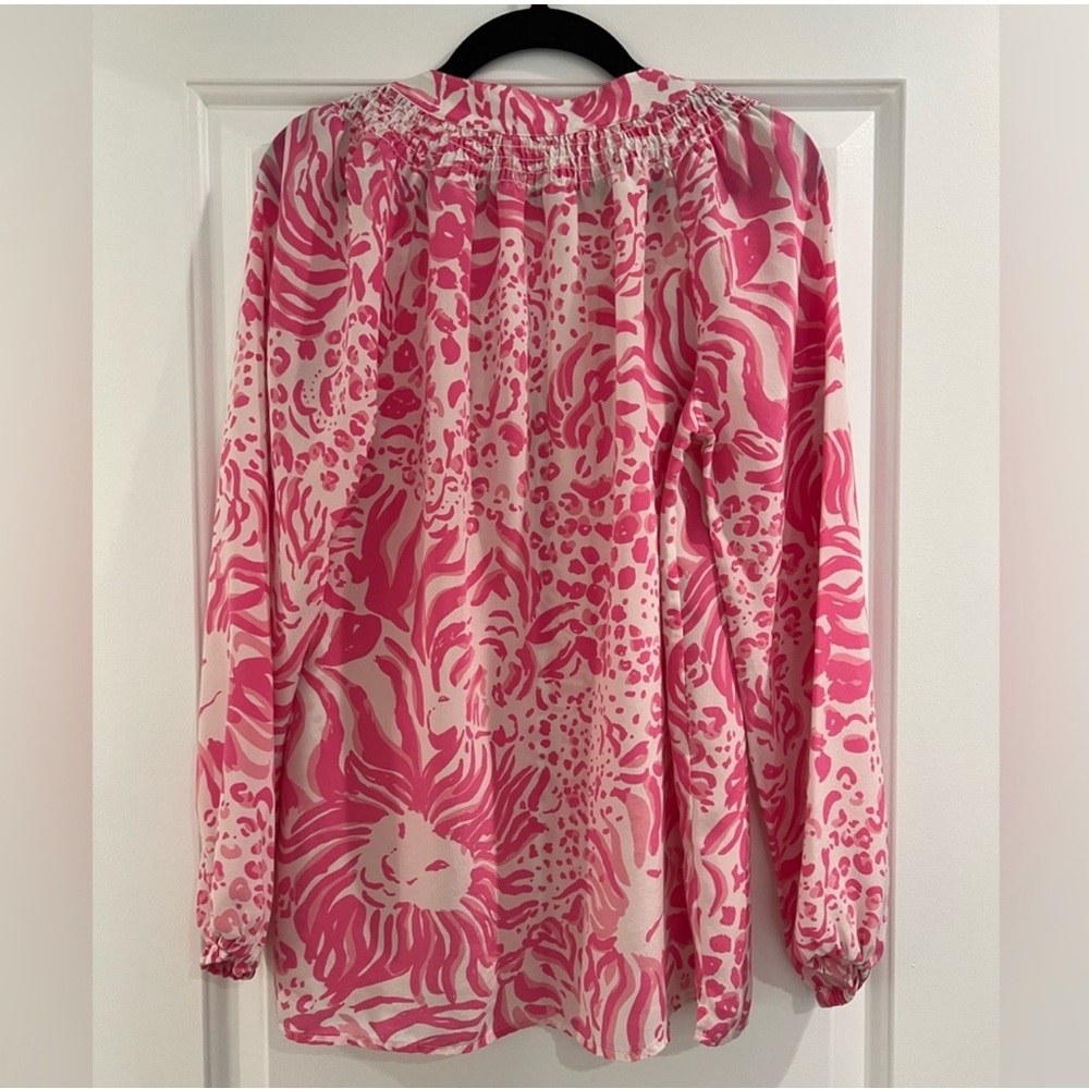 Lilly Pulitzer 100% silk blouse - size small - Picture 5 of 5